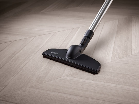 Miele Boost CX1 Bagless Vacuum Cleaner with Parquet