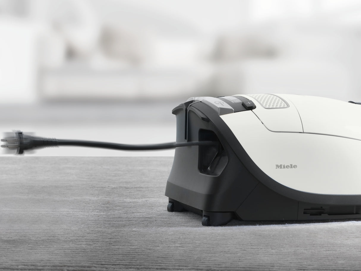 Miele Complete C3 Cat & Dog Canister Vacuum Cleaner