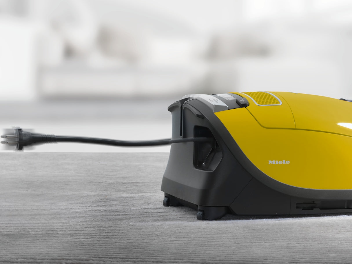 Miele Complete C3 Calima Canister Vacuum