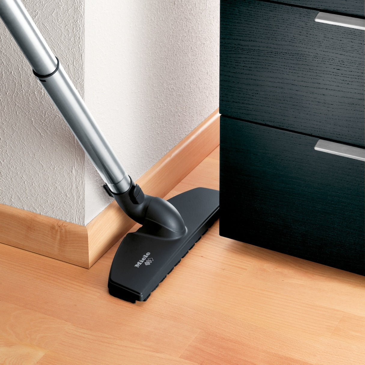 Miele Complete C3 Kona Canister Vacuum Cleaner